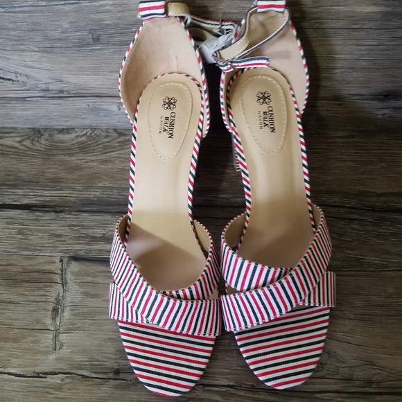 Cushion Walk by Avon Heeled Sandals Shoes Sz 10 - Picture 5 of 5